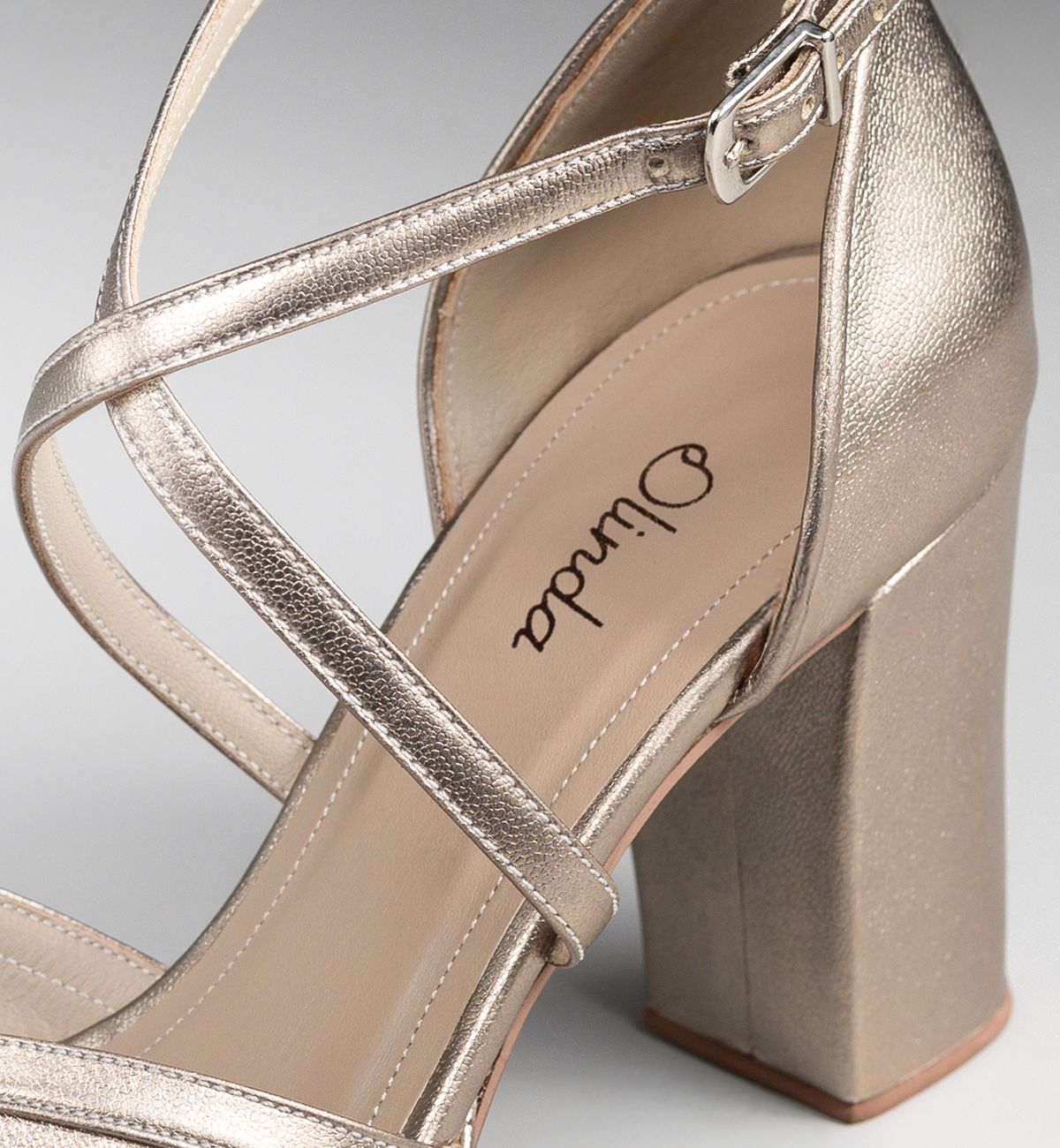 FEED_1b_NUEVOS_MARZO_ARIEL_BAEZ_FOTOGRAFIA_0000_Capa_6_copia (1)