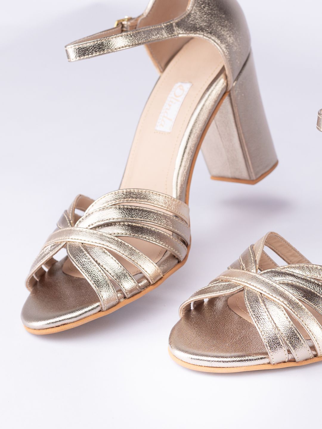 feed_productos_20_de_octubre_tanda_4b_0001_arielbaezh_fotografia