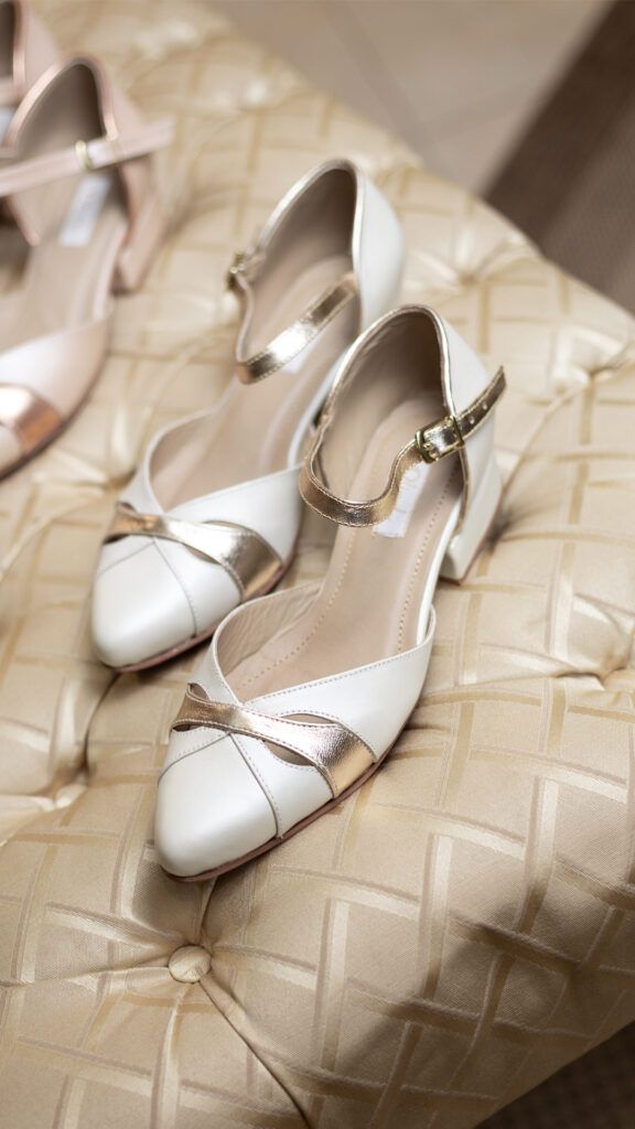 stiletto-cuero-hueso-foto