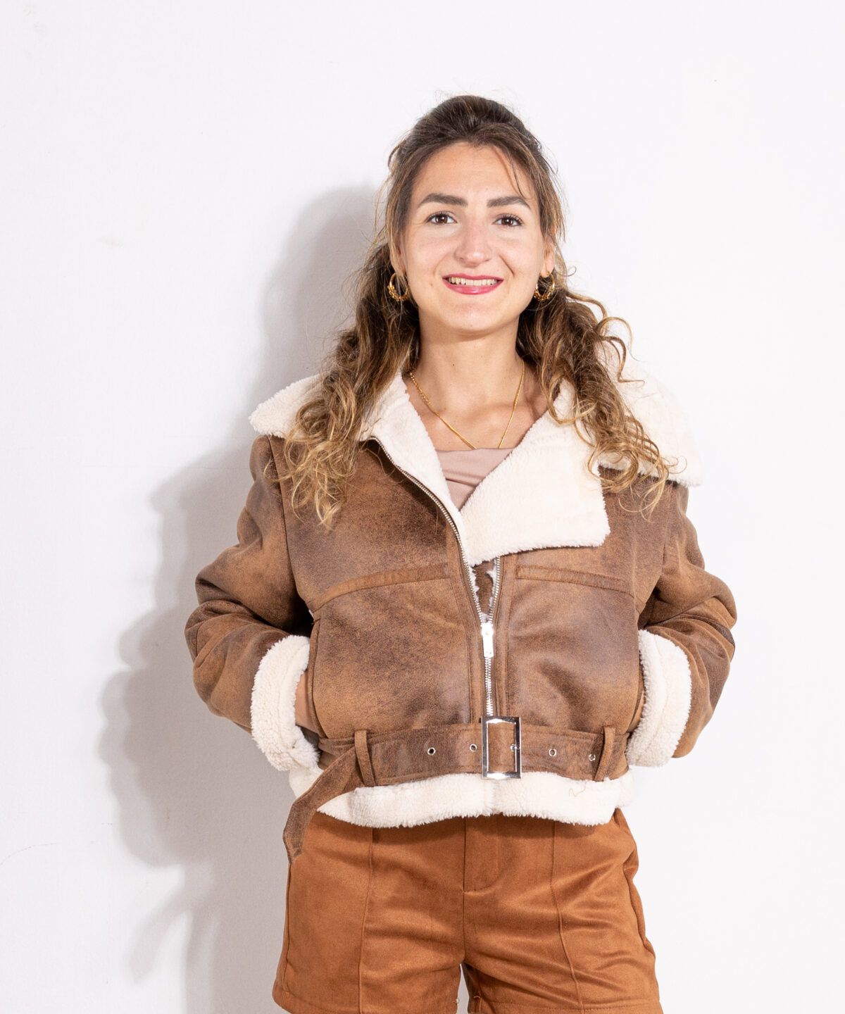 Campera Nobuk Marrón Con Cinturón
