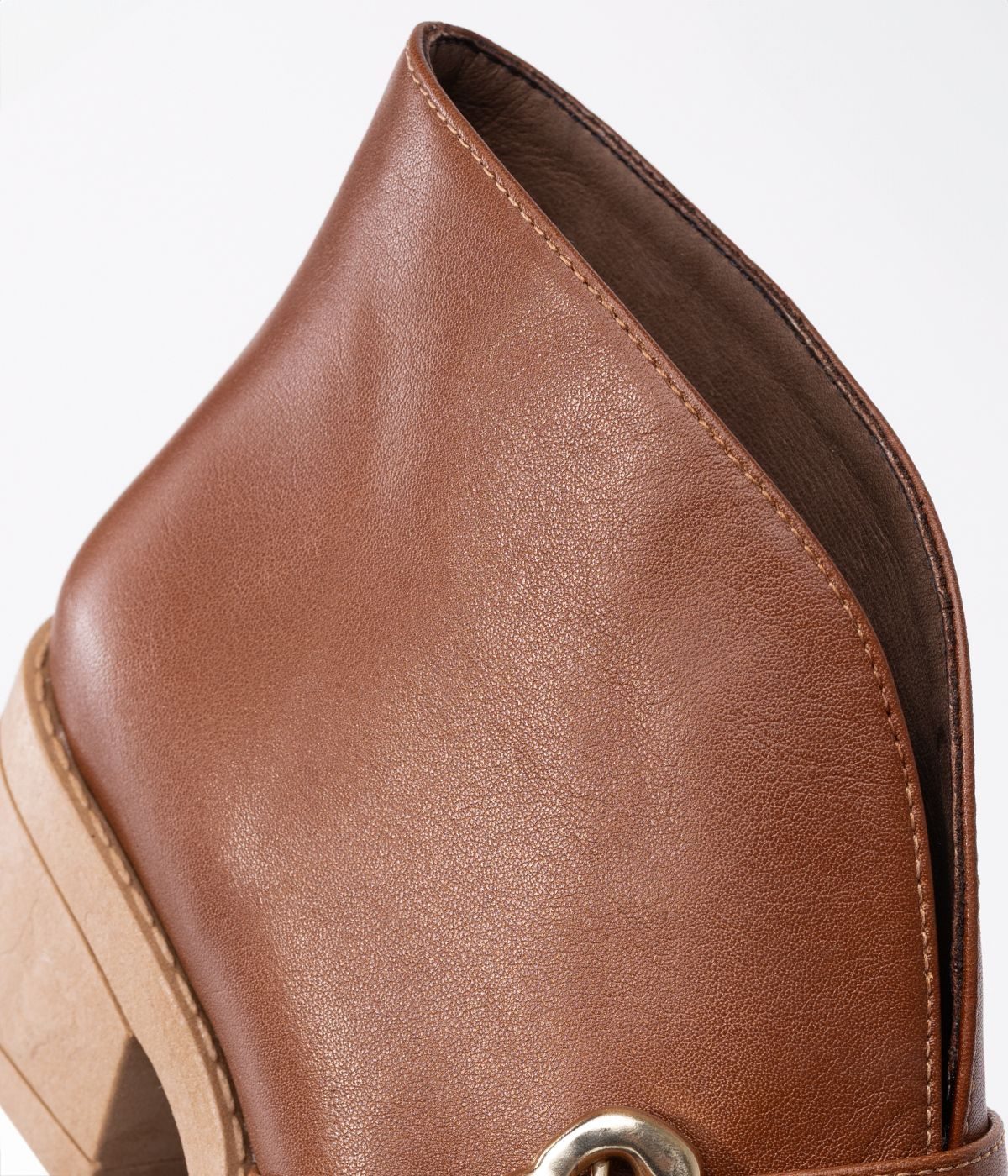 9042 feed abril_0003_9042 feed bota v2