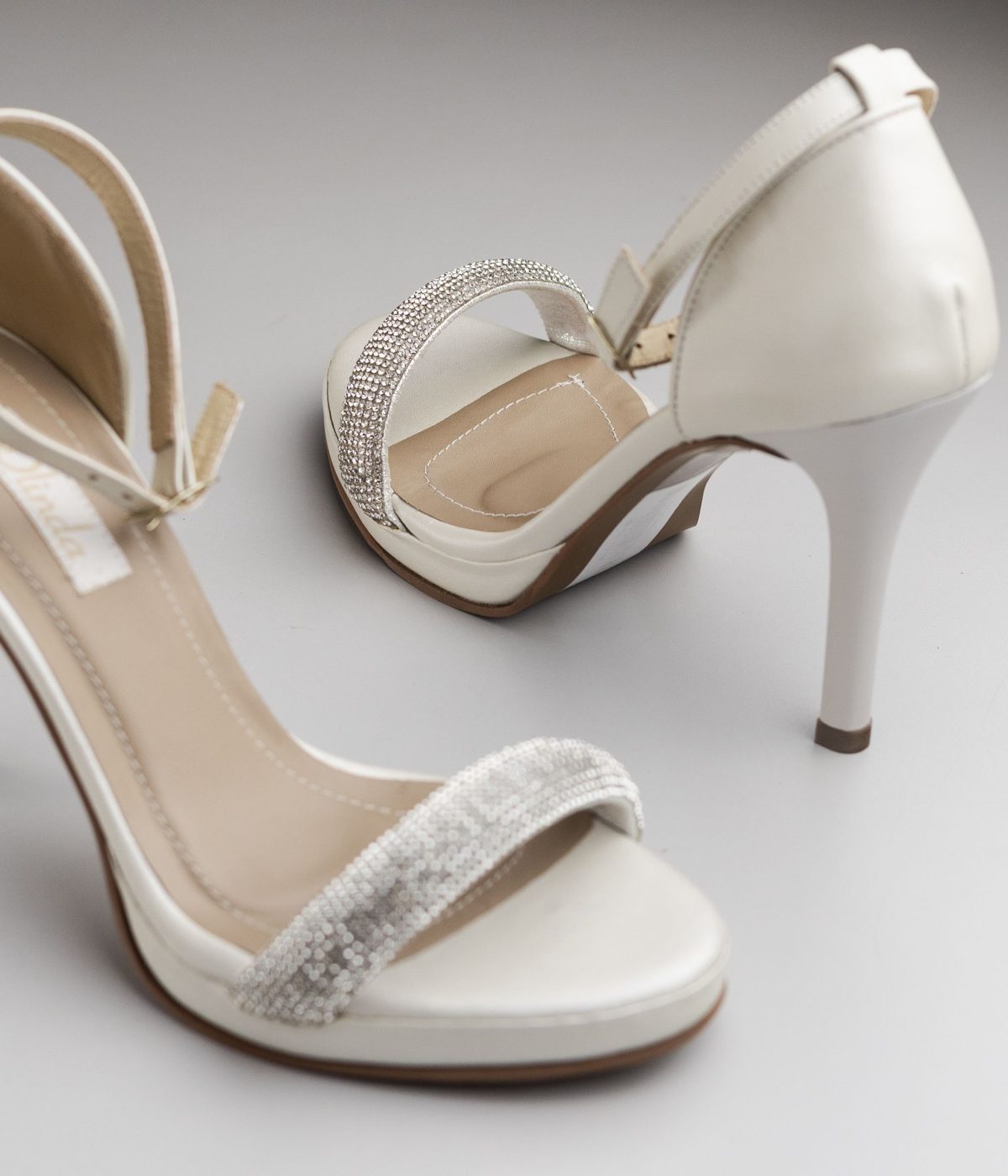 DE FIESTA FEBRERO_0004_Capa 3