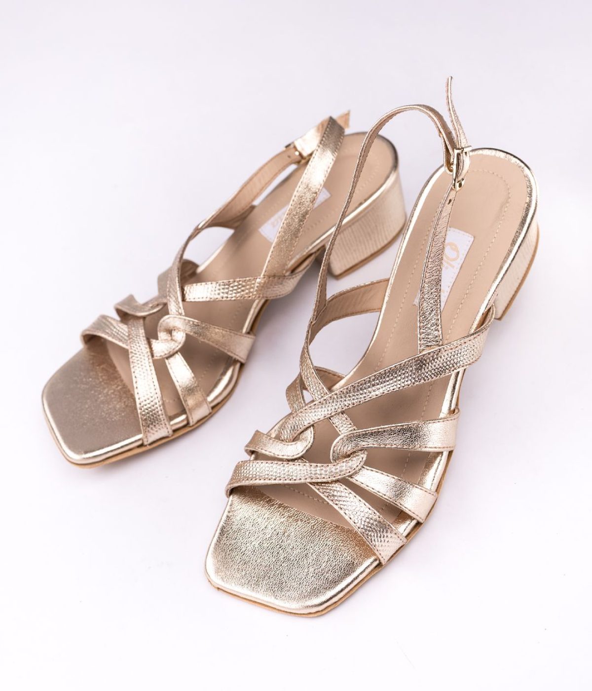 zapatos_septiembre_TANDA_A_31_feed_olinda_arielbaezh_fotografia (1)